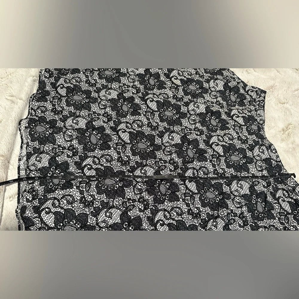 Grace Floral Lace Pattern A-Line Skirt - Picture 8 of 9